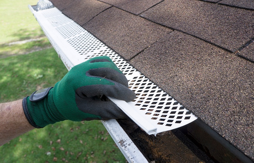 Take A Deeper Look At The Best Gutter Guards In The Market