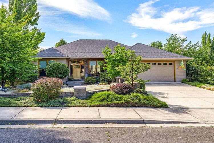 Medford, Oregon Real Estate