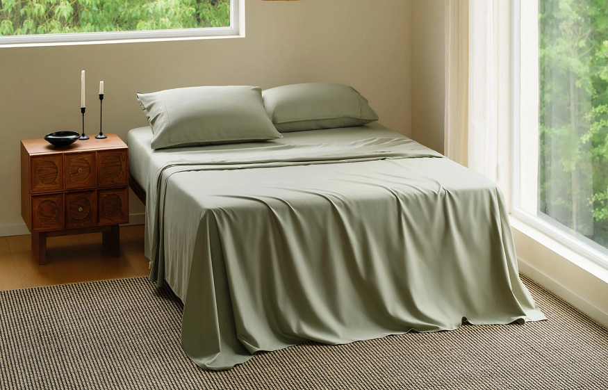 Temperature regulating sheets for hot sleepers