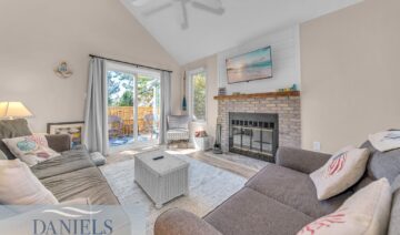 Explore vacation rentals at Daniels Realty